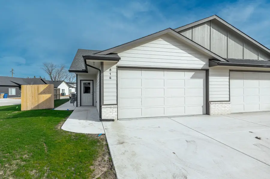 814 S Jay St, Valley Center, KS 67147-8948 - Image #3