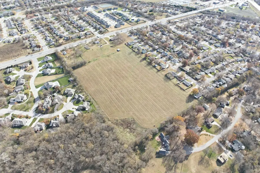 1619 N Rock Rd, Mulvane, KS 67110 - #2
