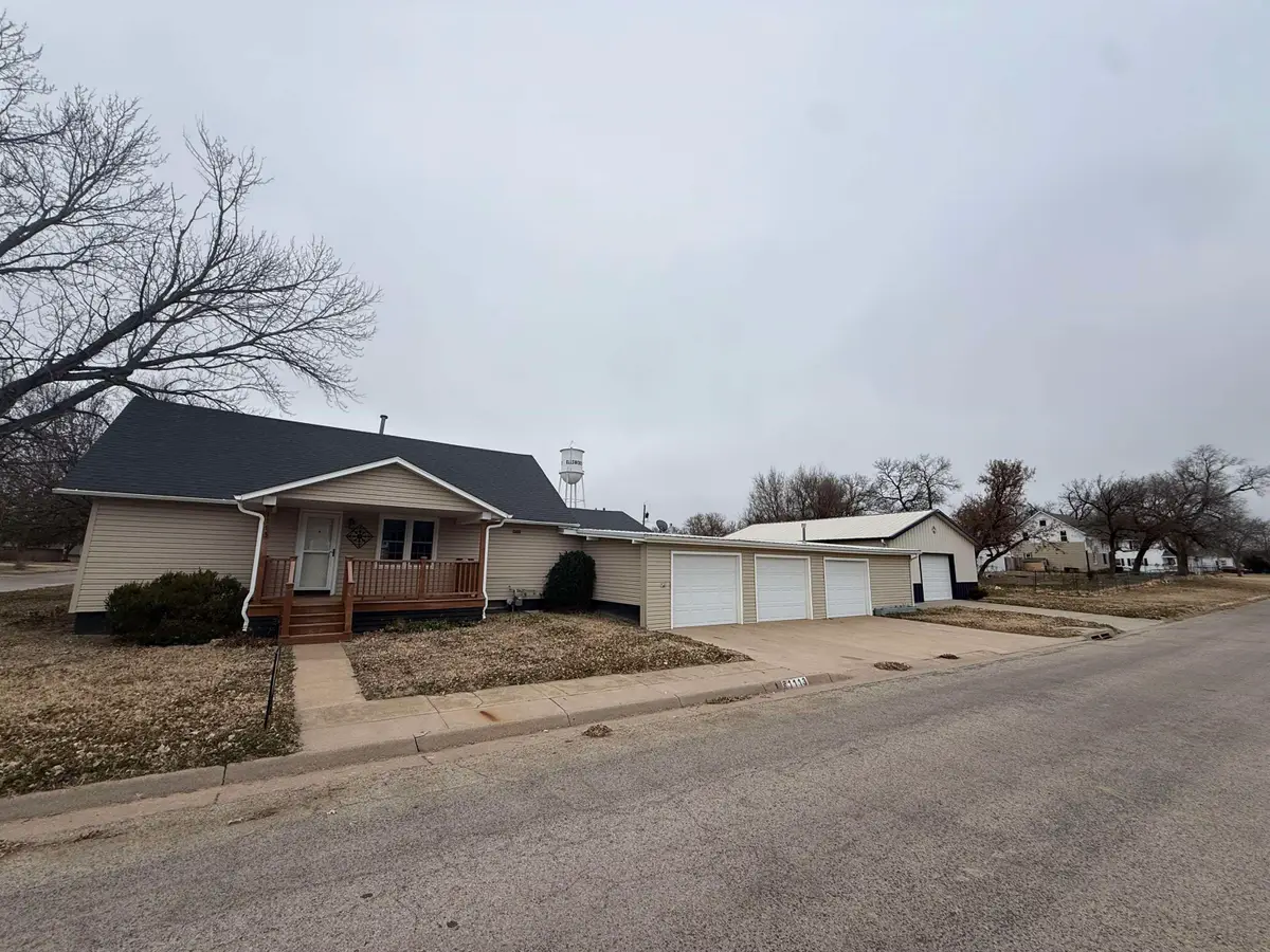 1113 State, Ellsworth, KS 67439 - Image #1