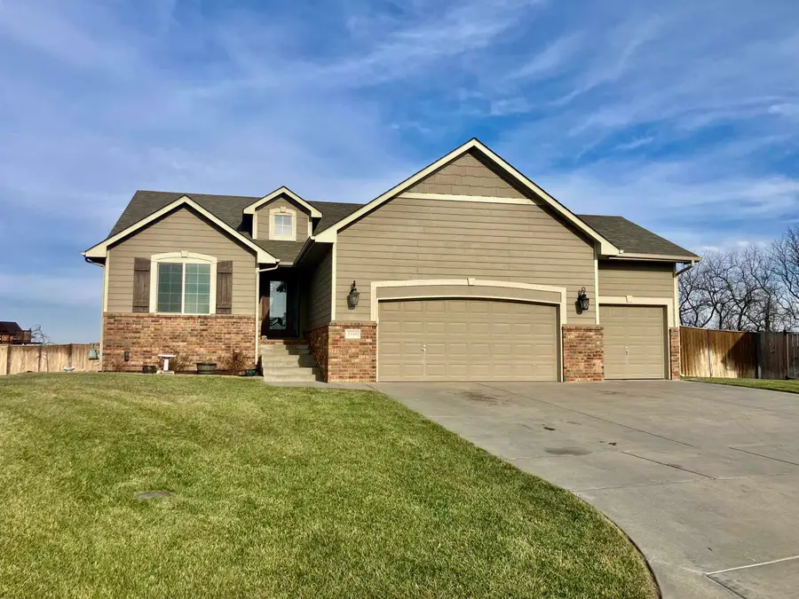 1160 N Countrywalk Ct, Rose Hill, KS 57133 - Image #2