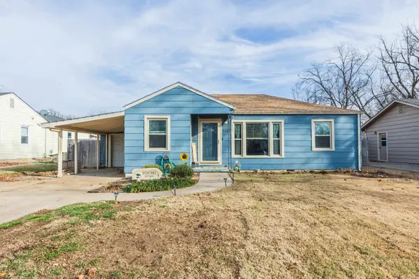 516 N Luella, Mulvane, KS 67110