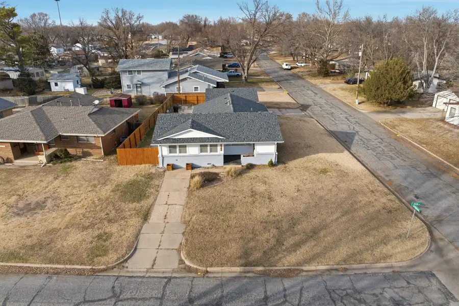 1304 W 29th St S, Wichita, KS 67217 - Image #3