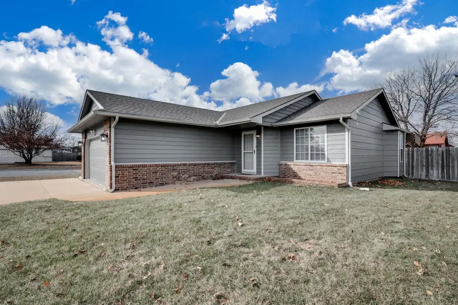 5340 S Stoneborough Ct, Wichita, KS 67217 - Image #3