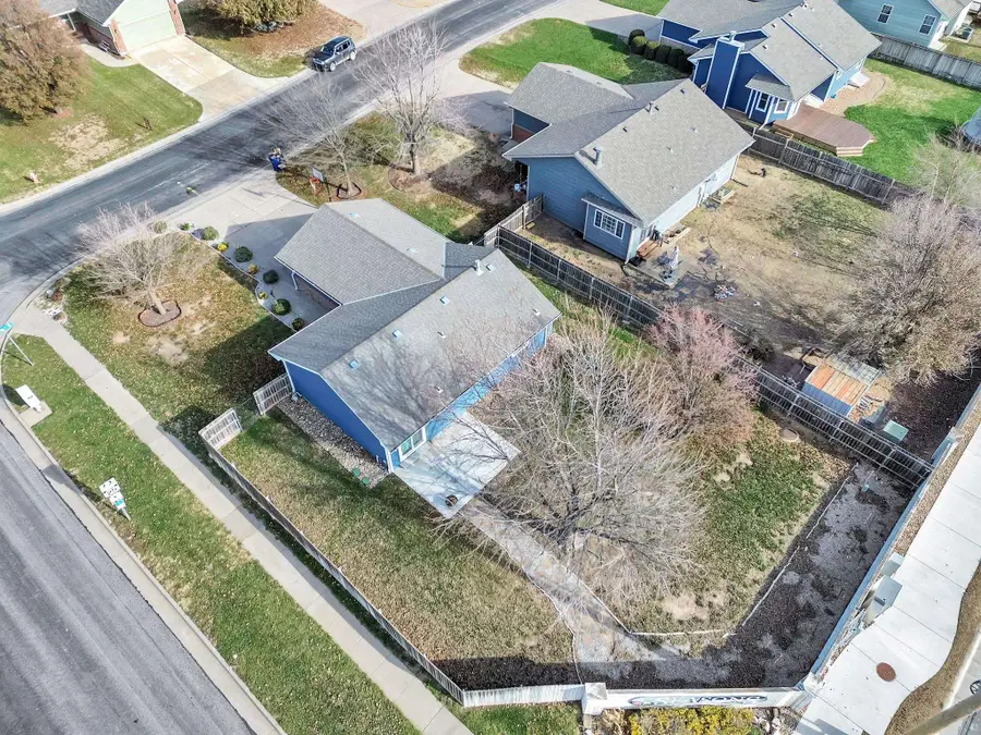 804 N Sunrise Cir, Goddard, KS 67052-8500 - Image #3