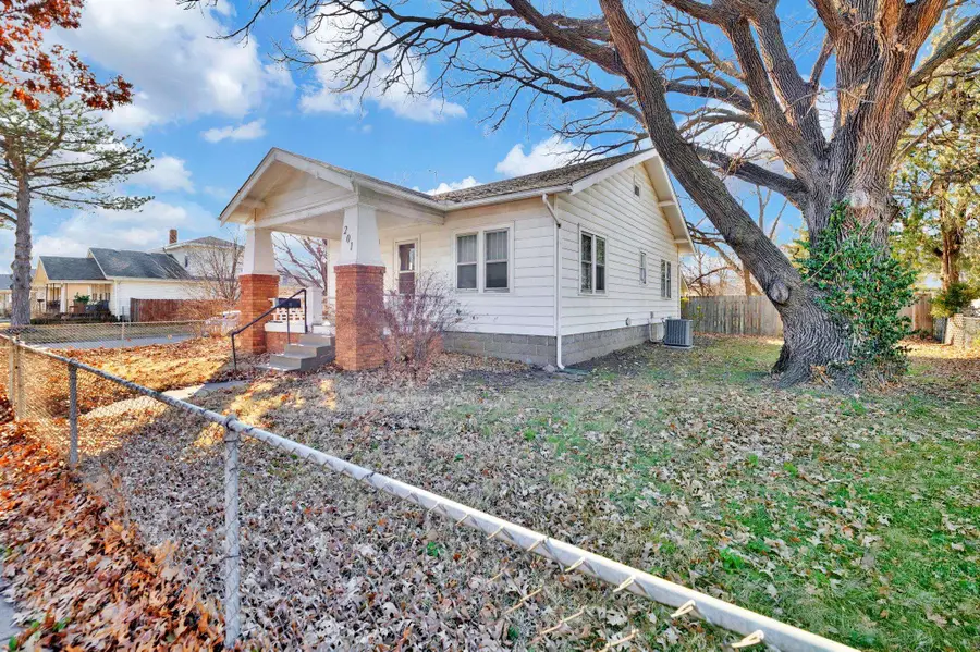 201 N Meridian Ave, Wichita, KS 67203 - Image #3