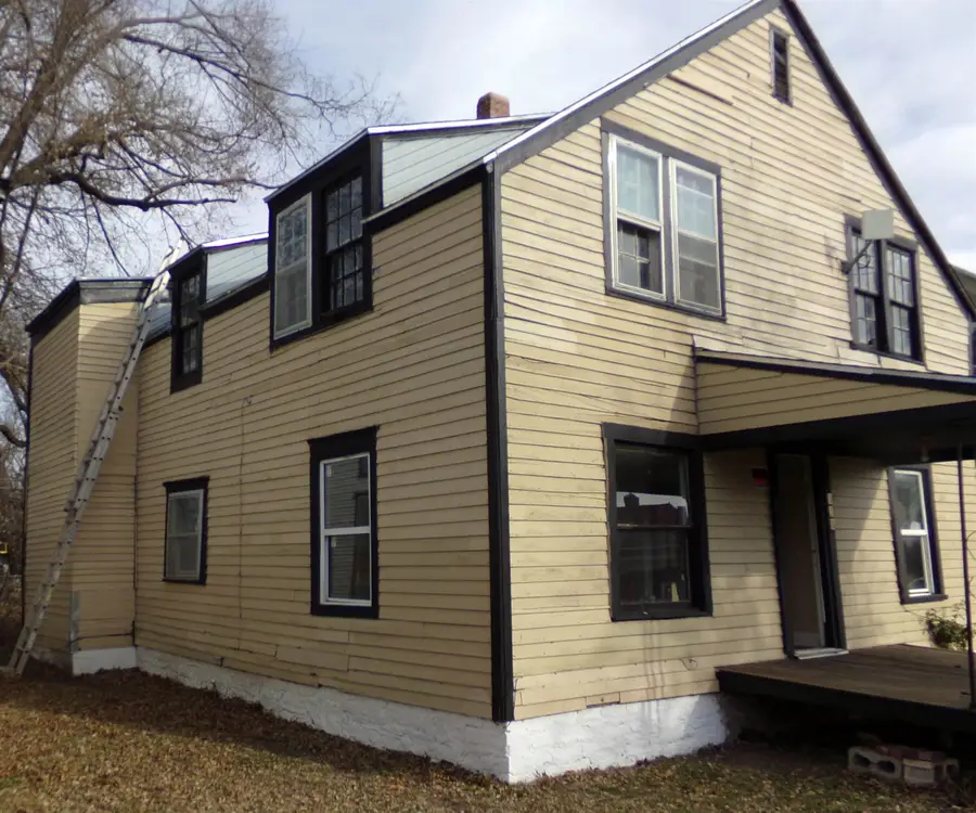 318 E 7th Ave, Winfield, KS 67156 - Image #2