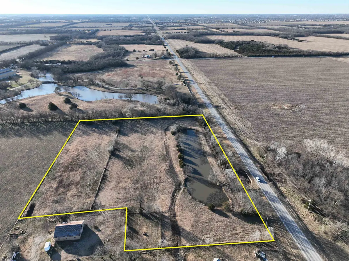 4608 SW Butler Rd, Benton, KS 67017 - Image #1