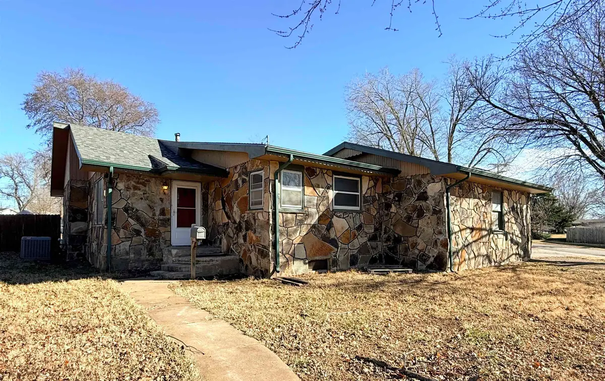 630 S Roosevelt, Marion, KS 66861 - Image #1