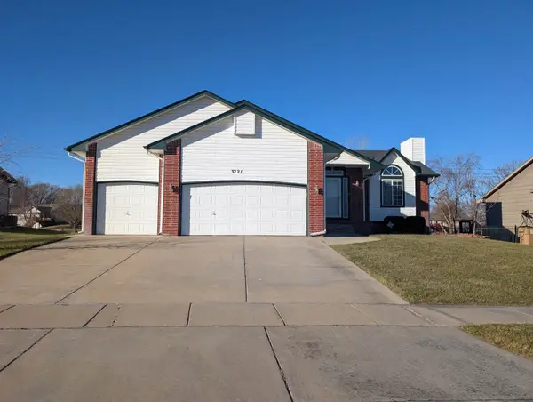 3221 N Forest Ridge St, Wichita, KS 67205
