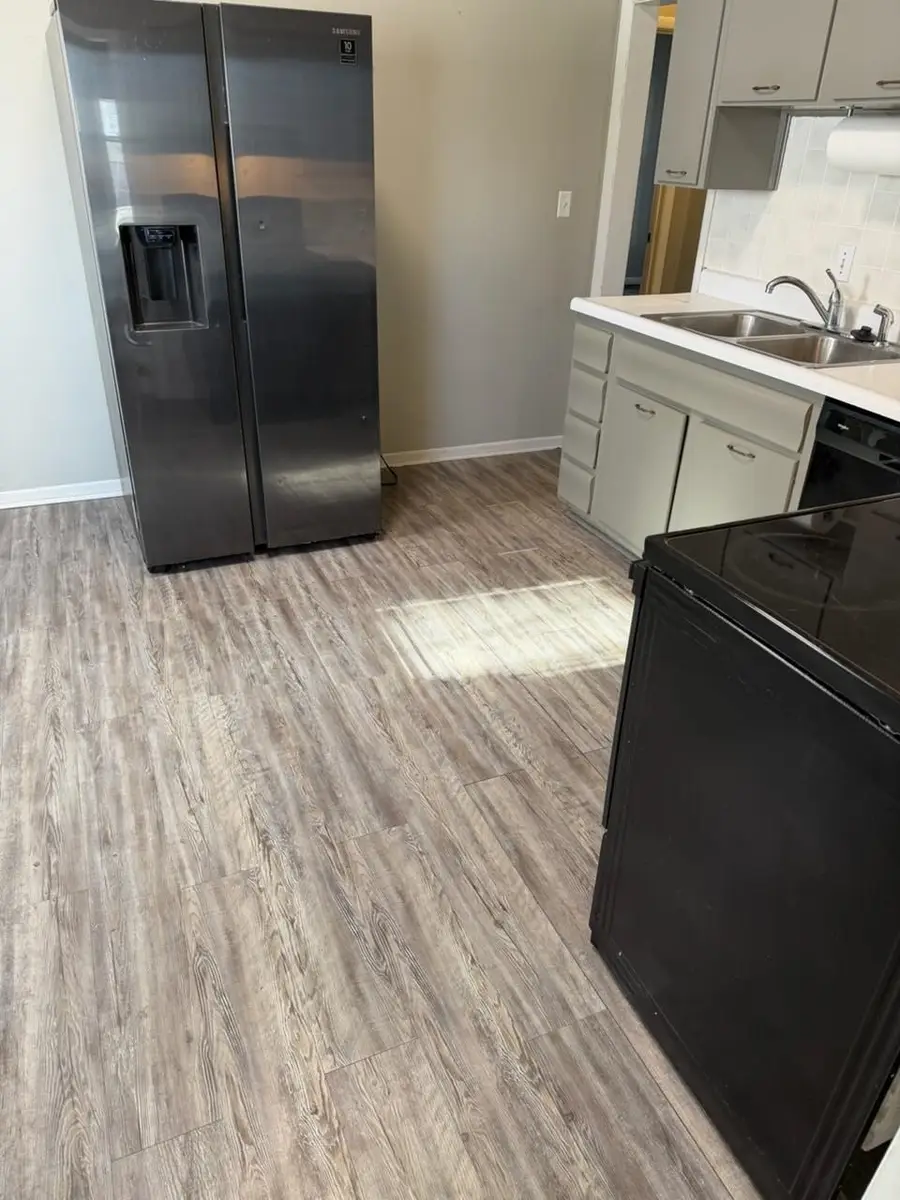 1115 N Carlos St, Wichita, KS 67203 - Image #3