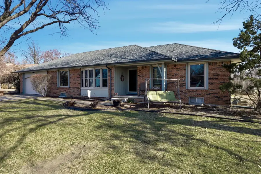 2306 N Addison Cir, Wichita, KS 67226 - Image #2