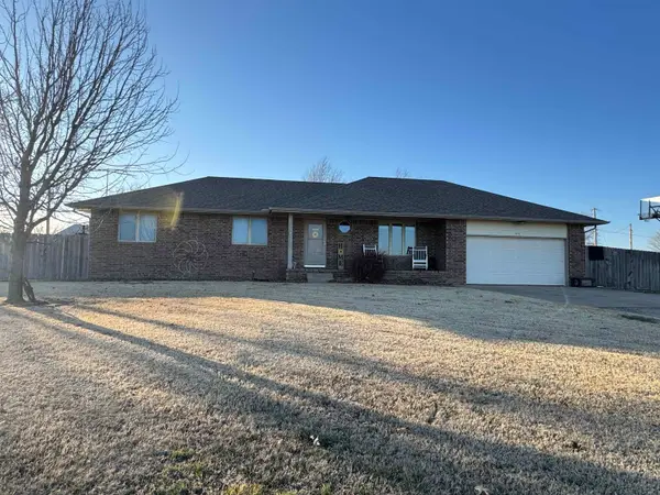 615 Morningside St, Norwich, KS 67118