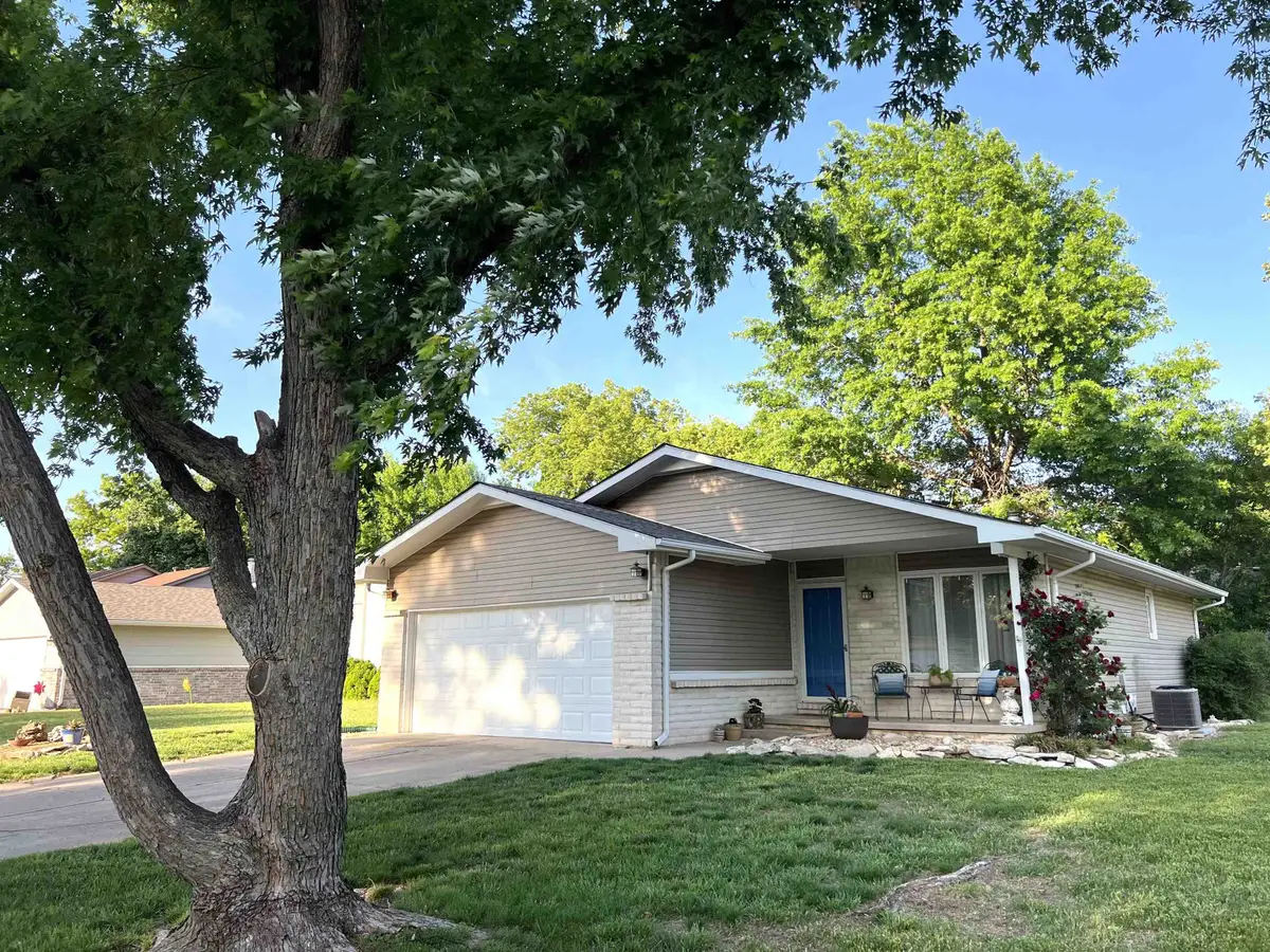 2004 N Shefford, Wichita, KS 67212 - Image #1