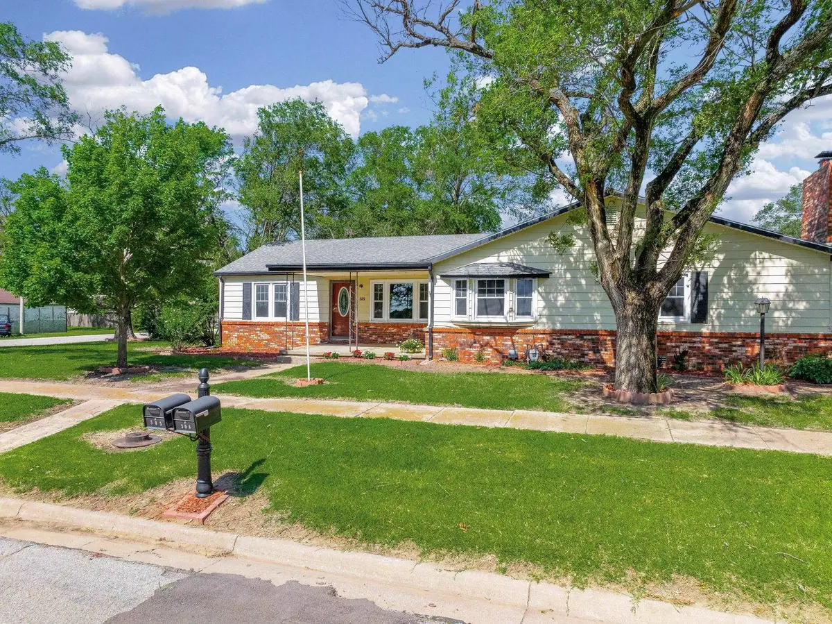 305 N Williams, Udall, KS 67146 - Image #1