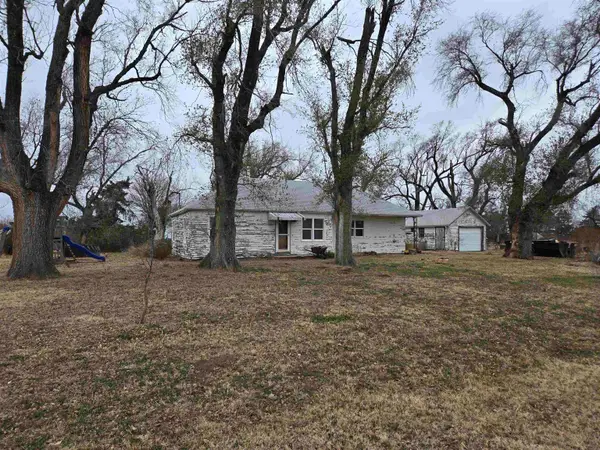 15914 SW 125th St, Sedgwick, KS 67135