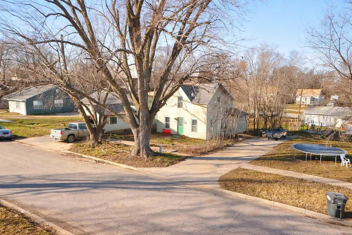 525 N Concord St, Minneapolis, KS 67467 - Image #1