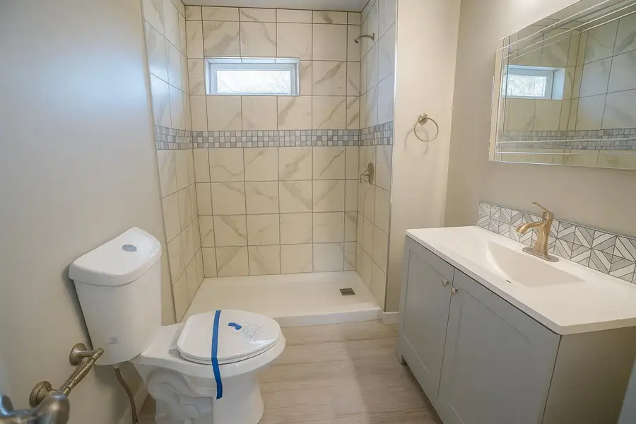 812 N Custer, Wichita, KS 67203 - Image #2