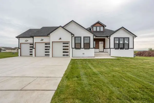 465 S Stoney Creek St, Clearwater, KS 67026