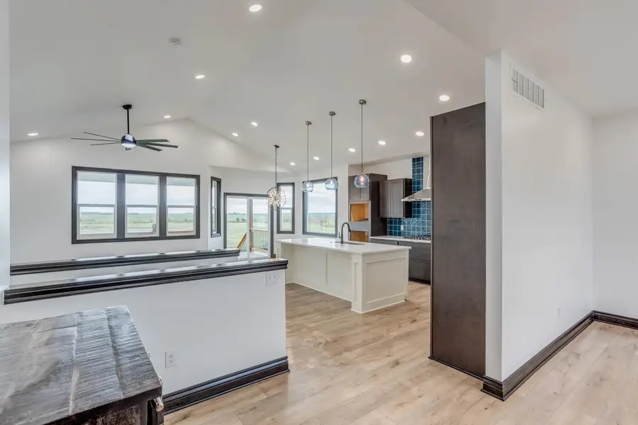 465 S Stoney Creek St, Clearwater, KS 67026 - Image #2