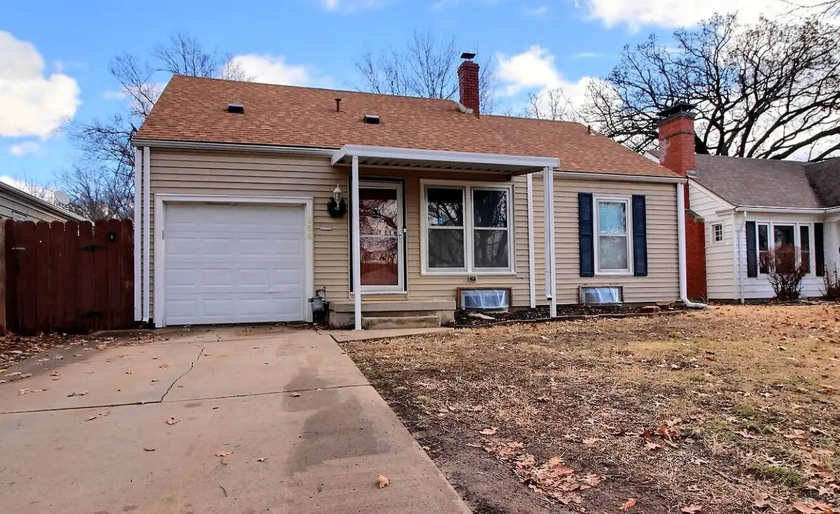 656 S Roosevelt St, Wichita, KS 67218 - Image #1