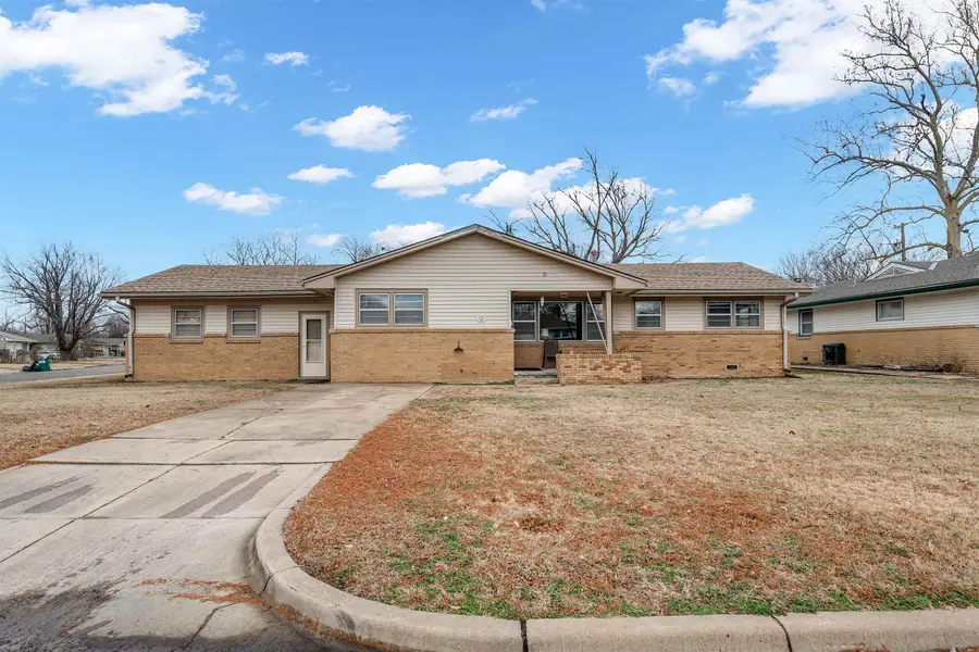 3102 S Martinson Ave, Wichita, KS 67217 - Image #2