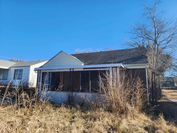 1852 N Estelle Ave, Wichita, KS 67214