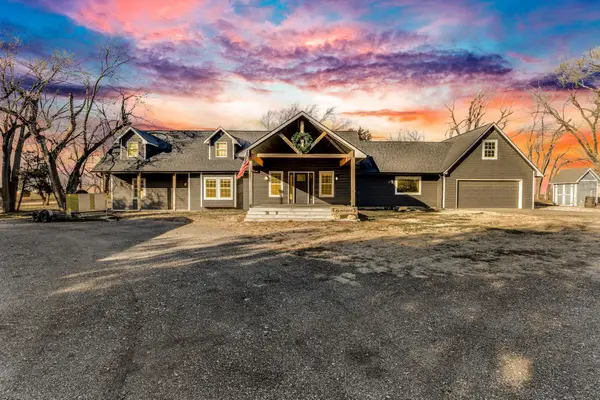 10203 N Meridian Ave, Valley Center, KS 67147