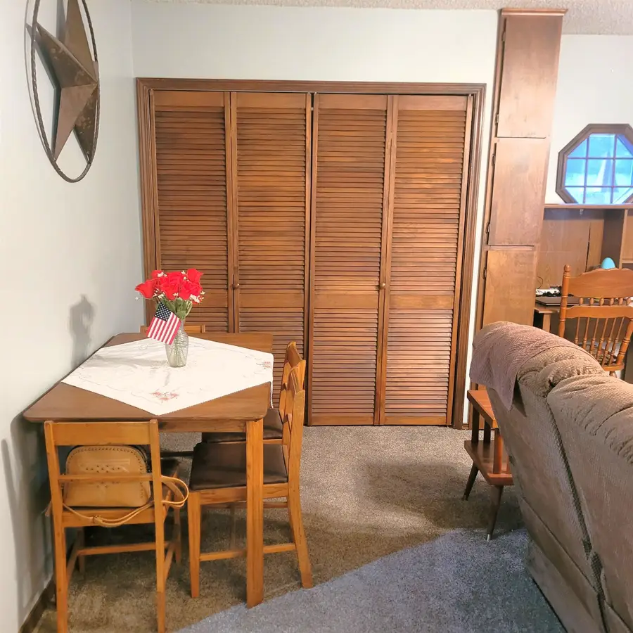 511 E Third St, Minneapolis, KS 67467 - Image #3