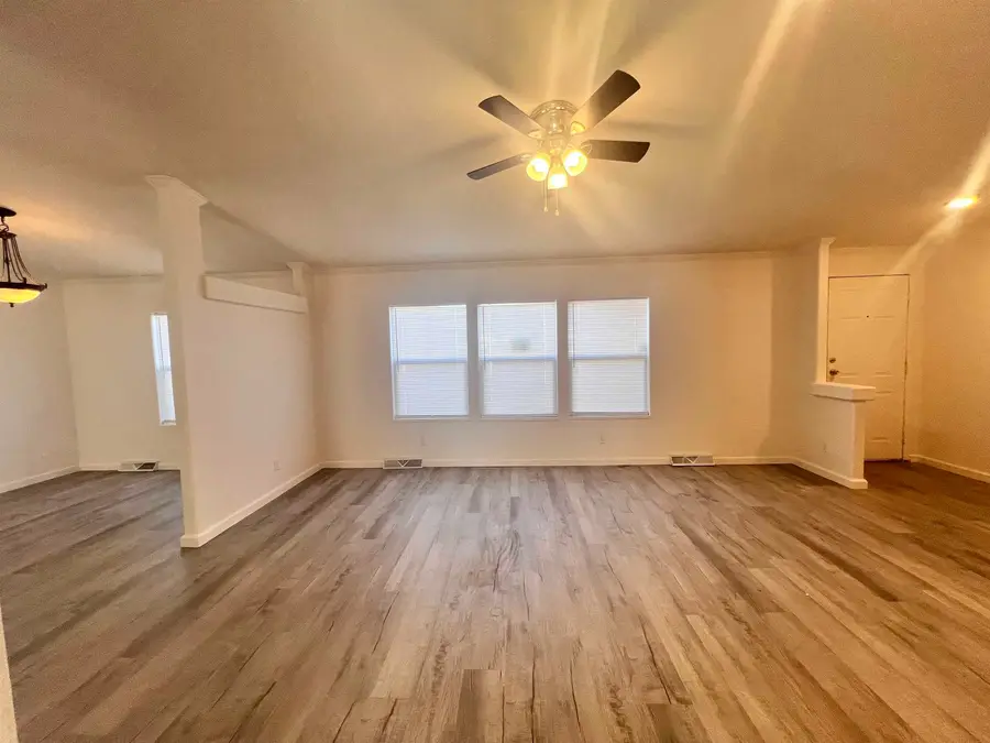 2605 W Oxberry St, Wichita, KS 67217 - Image #3