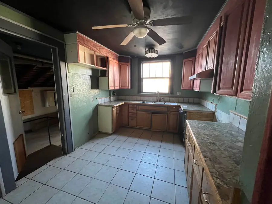 323 W 4th St., Wellington, KS 67152 - Image #3