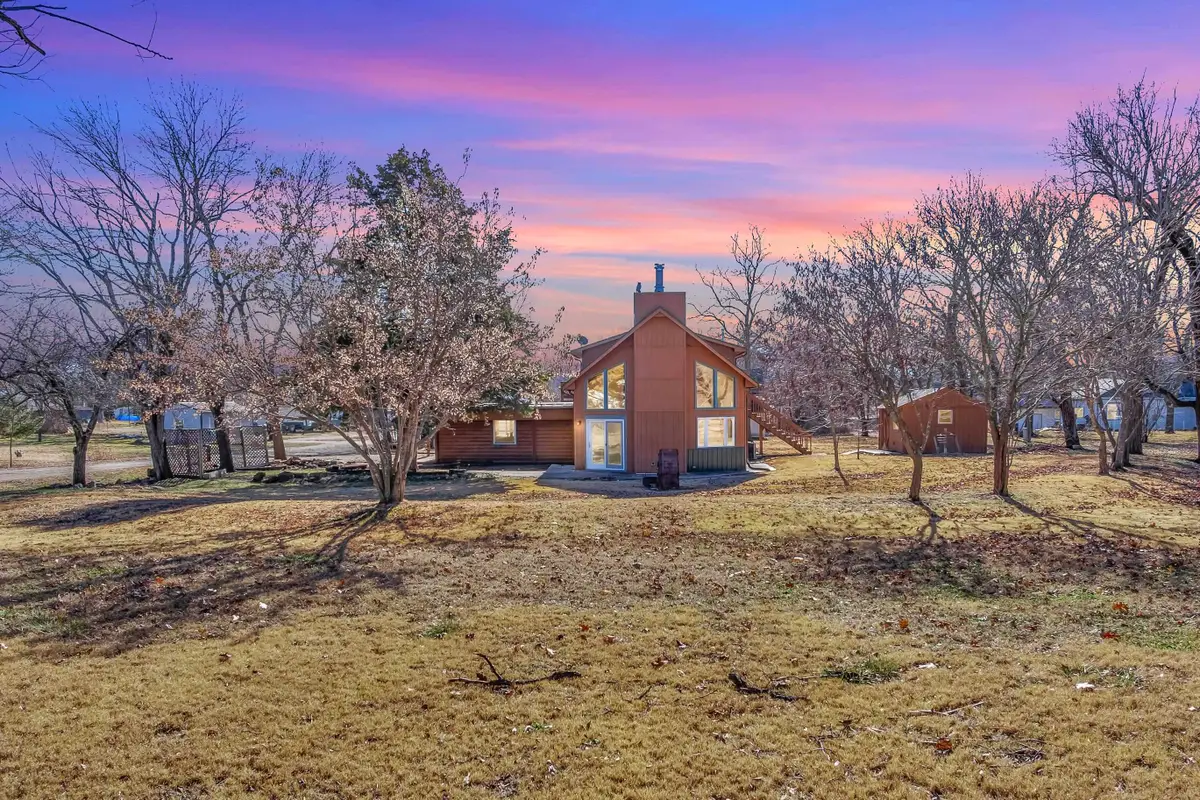 505 N Jackson St, Toronto, KS 66777 - Image #1