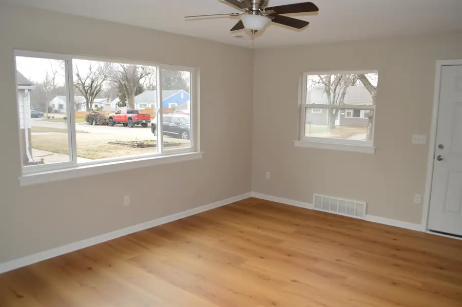 3326 S Fern St, Wichita, KS 67217 - Image #2