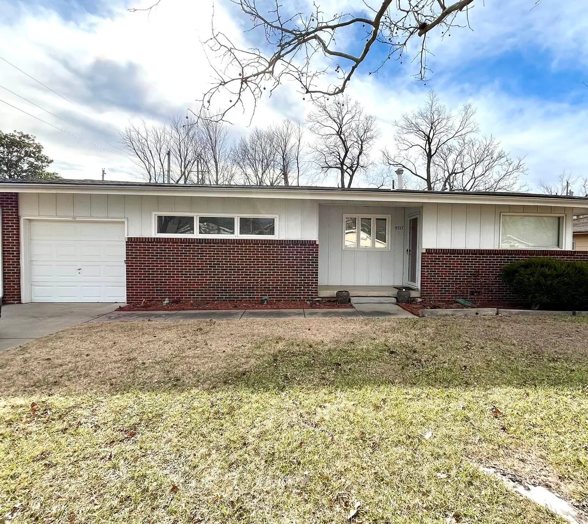 5727 E Memphis, Wichita, KS 67220 - Image #1