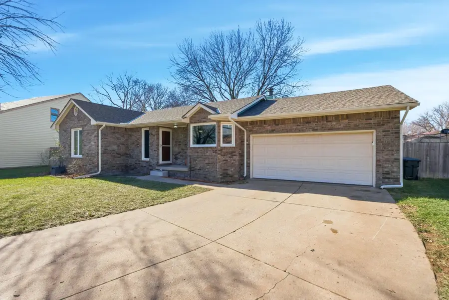 10236 W May Ct, Wichita, KS 67209 - Image #3