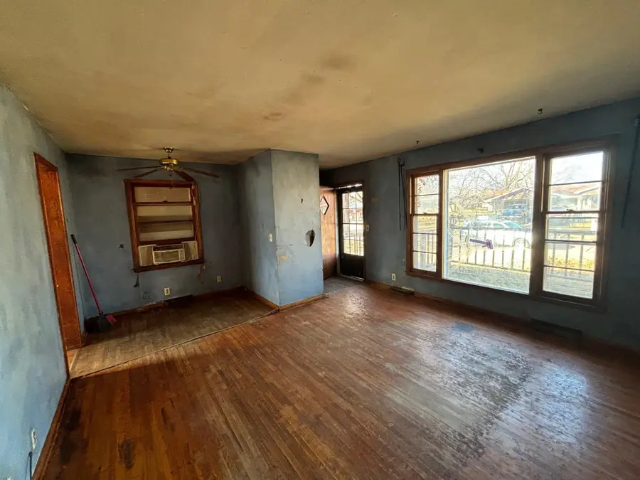 1113 Alcott, Wichita, KS 67204 - Image #2