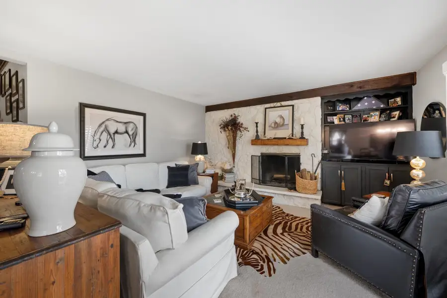 136 N Maize Rd #25, Wichita, KS 67212-4476 - Image #2