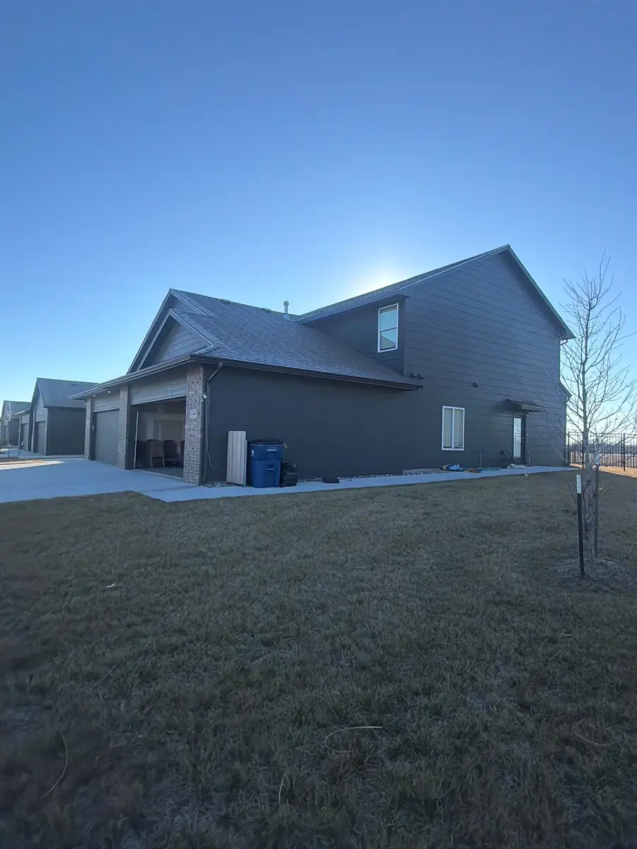 16555-16557 W Lynndale St, Goddard, KS 67052 - Image #3