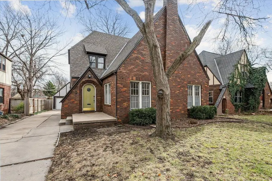 1506 N Woodrow Ave, Wichita, KS 67203 - Image #2