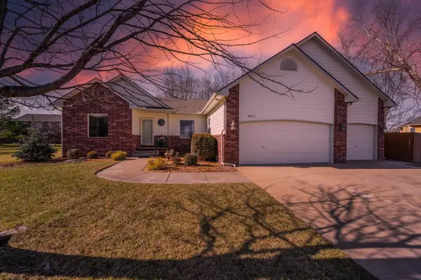 8615 W Brookview St, Wichita, KS 67205