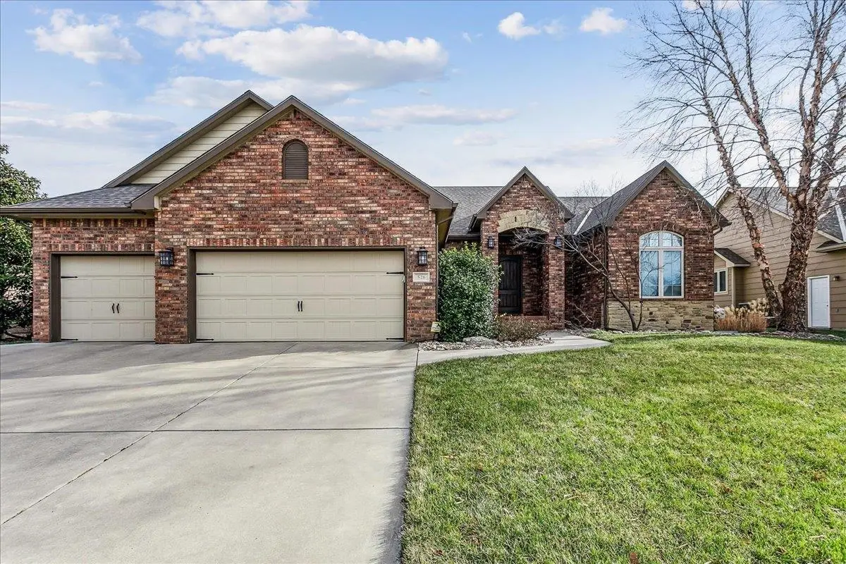 526 N Woodridge St, Wichita, KS 67206 - Image #1