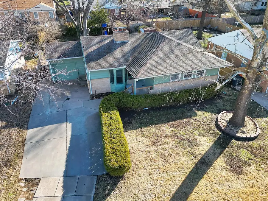 1026 S Fabrique Dr, Wichita, KS 67218-3610 - Image #2