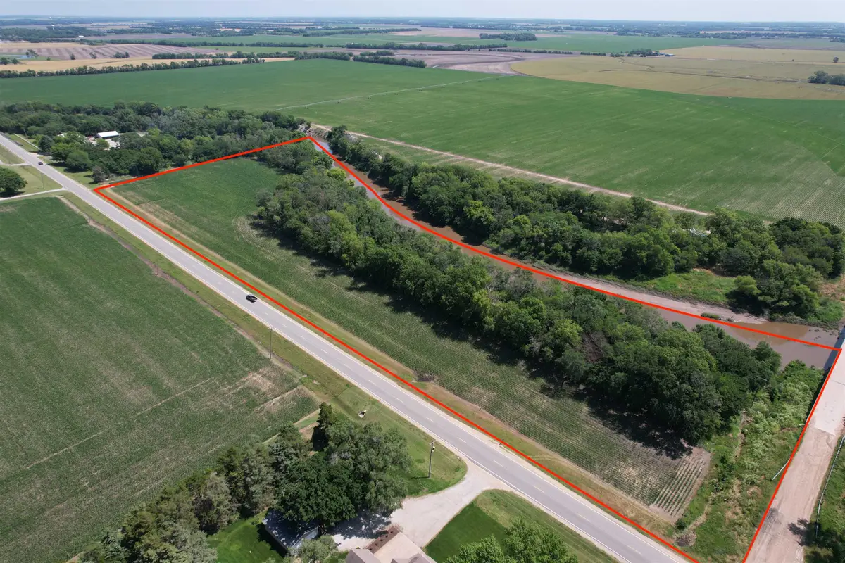 000 N Ridge Rd, Valley Center, KS 67147 - Image #1