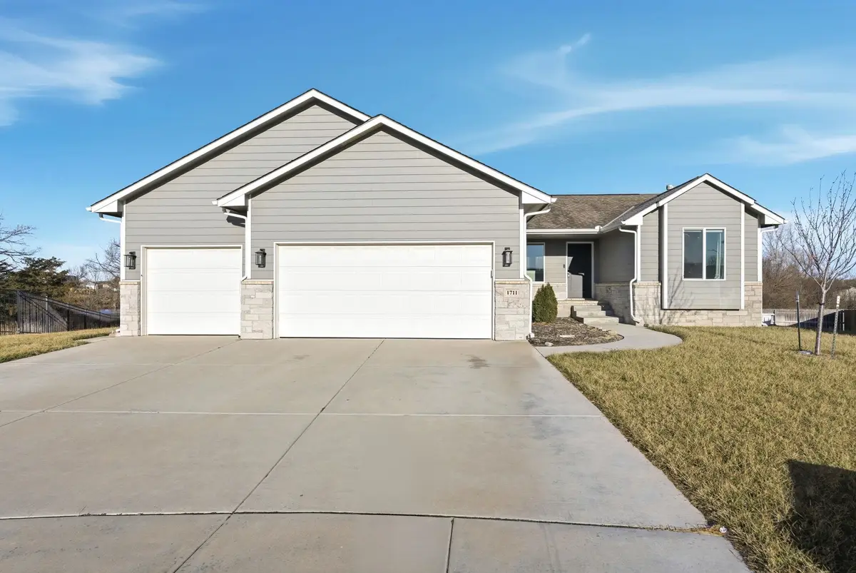 1711 S Bedford St, Wichita, KS 67207 - Image #1