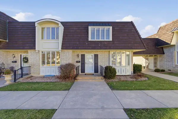 7077 E Central Ave Unit #9, Wichita, KS 67206-1930