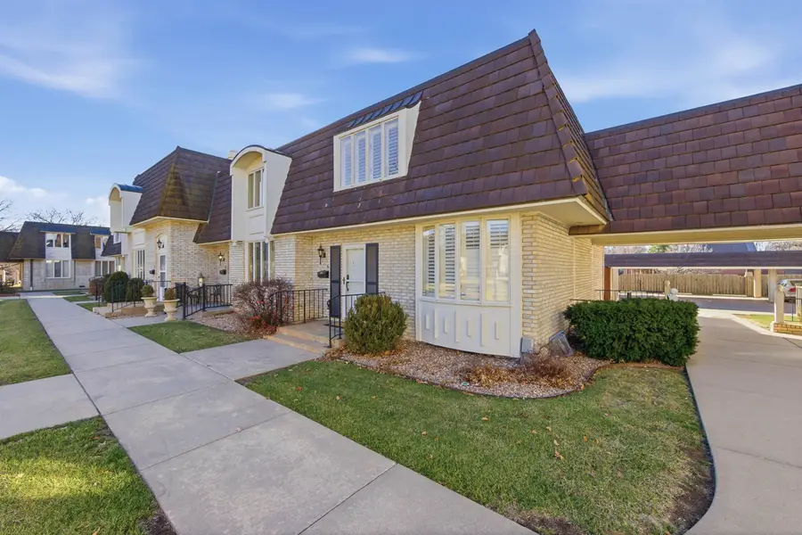 7077 E Central Ave Unit #9, Wichita, KS 67206-1930 - Image #2