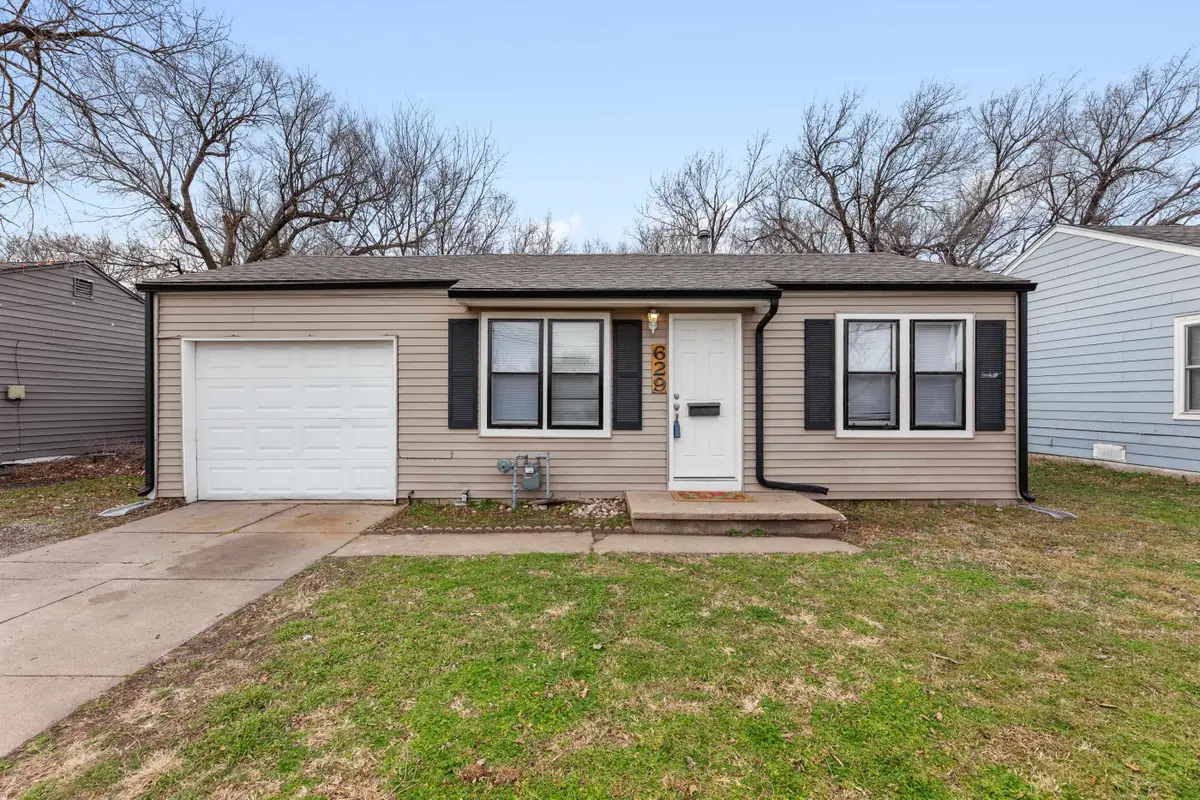 629 S Saint Paul St, Wichita, KS 67213 - Image #1