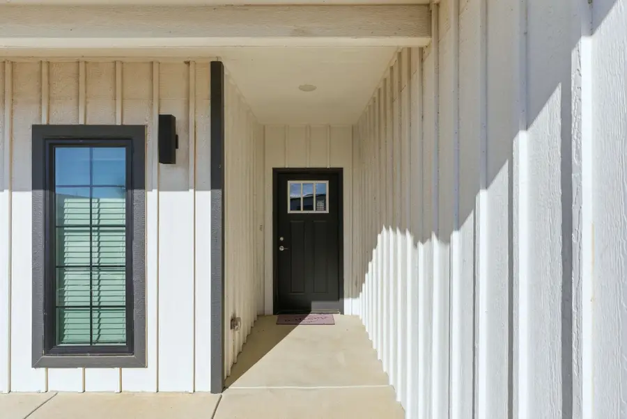 9618 E Annabelle St, Wichita, KS 67207 - Image #3