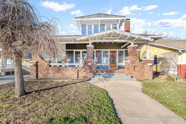 452 S 8th St, Salina, KS 67401