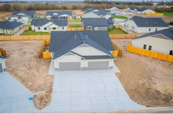 448 Trails Head Ct, Goddard, KS 67052-4311