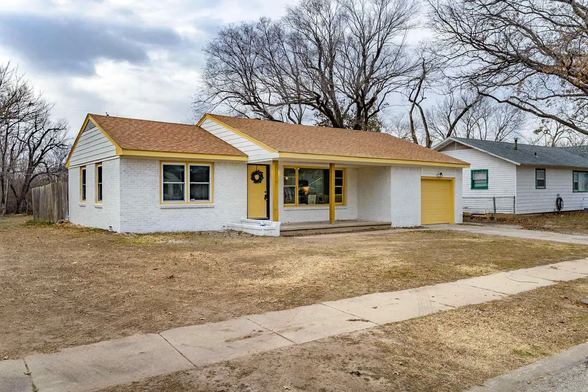 2639 N Gentry Ave, Wichita, KS 67220-2418 - Image #1